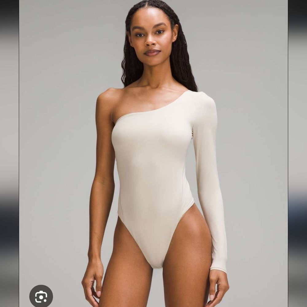 Lululemon Wundermost Nulu Long-Sleeve One-Shoulder Bodysuit Mojave Tan L Large